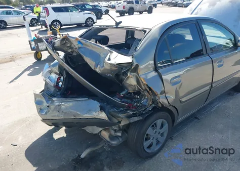 2010 Kia Rio Lx z USA, uszkodzony, nr VIN KNADH4A32A6634576